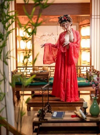蜜桃仙子_4K天堂在线