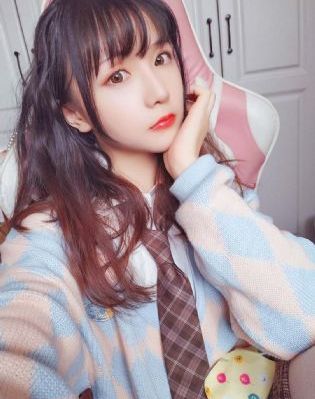琪琪五月天_1080在线观看