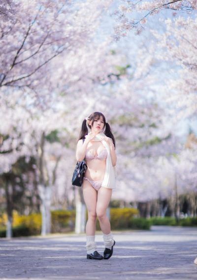 4hu最新网址_DVD高清视频观看