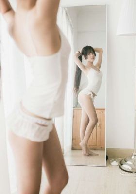 美丽密桃_蓝光免费播放