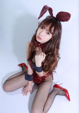 按摩室里的女大学生_剧情片免费在线观看