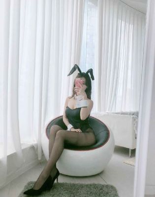 我和妈妈的朋友_超清视频大全