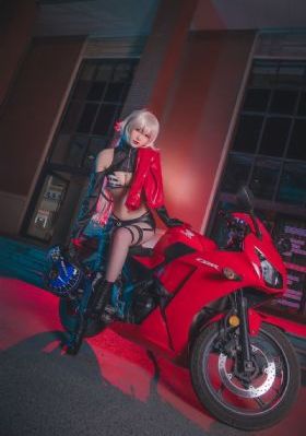 有夫之妇的精油按摩_高清蓝光在线观看